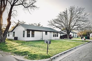 1307HigginsSt-Front-2