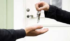 How Do I Know Which Offer to Take for My Fix & Flip Property?