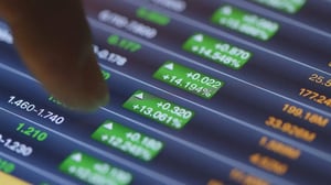 RealEstate-vs-stocks