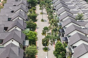 well-being-suburban-neighborhood-sunny-summer-day-BPYLKWA-scaled-1-1024x683